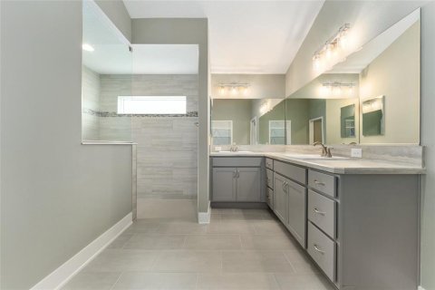 Casa en venta en The Villages, Florida, 3 dormitorios, 173.63 m2 № 1815117 - foto 19