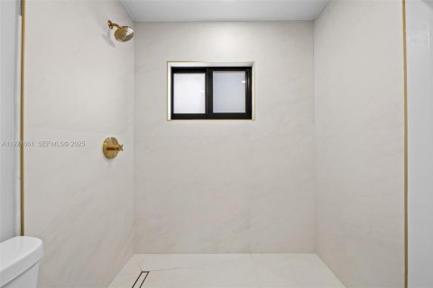 Casa en venta en Oakland Park, Florida, 3 dormitorios, 127.09 m2 № 1986798 - foto 11