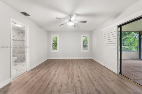House in Delray Beach, Florida 3 bedrooms, 159.7 sq.m. № 1846171 - photo 9