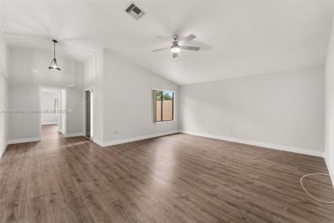 House in Delray Beach, Florida 3 bedrooms, 159.7 sq.m. № 1846171 - photo 21