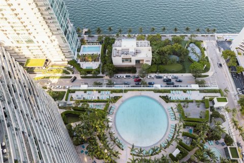 Снять в аренду кондоминиум в Майами, Флорида 3 спальни, 153.2м2, № 2032901 - фото 24