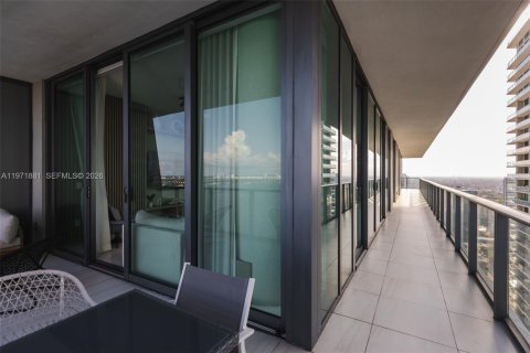 Снять в аренду кондоминиум в Майами, Флорида 3 спальни, 153.2м2, № 2032901 - фото 9