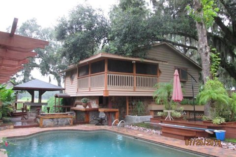 Propiedad comercial en venta en Kissimmee, Florida, 6 dormitorios, 318.56 m2 № 2207797 - foto 12