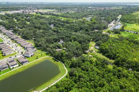 Propiedad comercial en venta en Kissimmee, Florida, 6 dormitorios, 318.56 m2 № 2207797 - foto 28