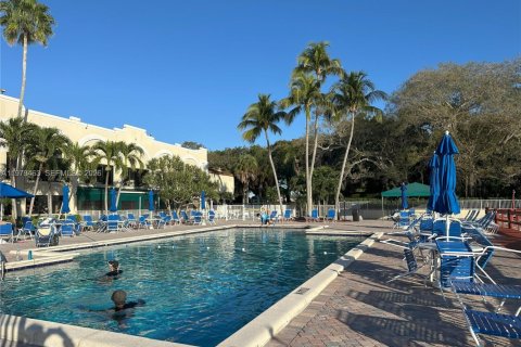 Condominio en venta en Davie, Florida, 2 dormitorios, 106.84 m2 № 2044113 - foto 5
