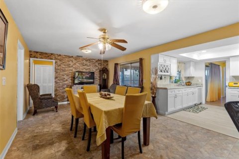 Casa en venta en Saint Petersburg, Florida, 3 dormitorios, 158.58 m2 № 1776785 - foto 20