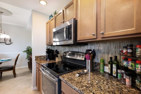 Condominio en alquiler en Bradenton, Florida, 2 dormitorios, 107.4 m2 № 1062818 - foto 11