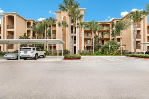 Condominio en alquiler en Bradenton, Florida, 2 dormitorios, 107.4 m2 № 1062818 - foto 1