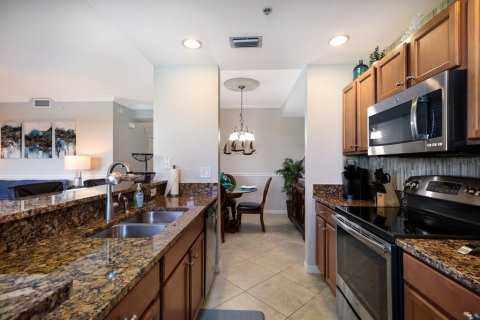 Condominio en alquiler en Bradenton, Florida, 2 dormitorios, 107.4 m2 № 1062818 - foto 10