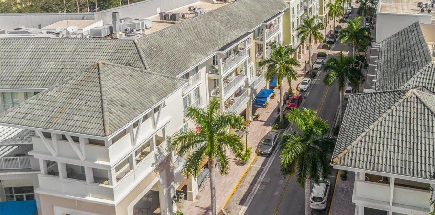 Townhouse in Jupiter, Florida 2 bedrooms, 102.29 sq.m. № 1152150
