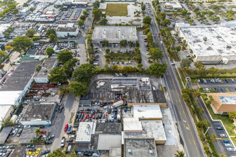 Immobilier commercial à vendre à Hollywood, Floride № 1982866 - photo 21