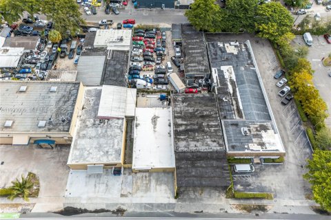 Immobilier commercial à vendre à Hollywood, Floride № 1982866 - photo 16