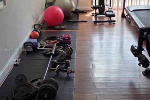 Снять в аренду кондоминиум в Санни-Айлс-Бич, Флорида 1 спальня, 67.35м2, № 2067856 - фото 6