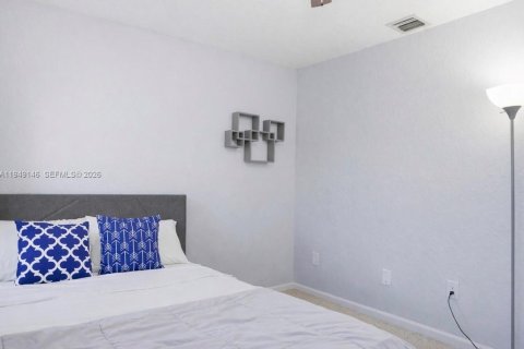 Снять в аренду таунхаус в Мирамар, Флорида 3 спальни, 188.87м2, № 2005503 - фото 22