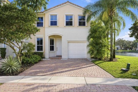 Таунхаус в Мирамар, Флорида 3 спальни, 188.87м2 № 2005503