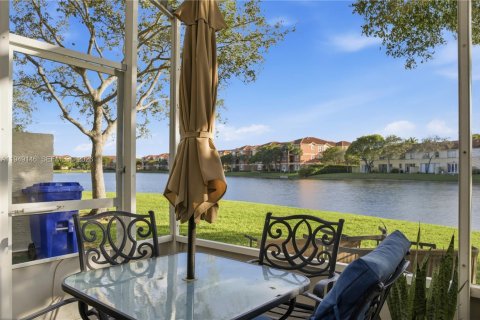 Снять в аренду таунхаус в Мирамар, Флорида 3 спальни, 188.87м2, № 2005503 - фото 14