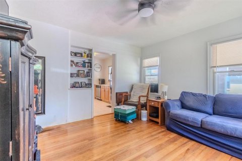 House in Orlando, Florida 2 bedrooms, 74.51 sq.m. № 1690133 - photo 6