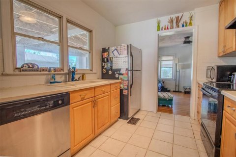 House in Orlando, Florida 2 bedrooms, 74.51 sq.m. № 1690133 - photo 10