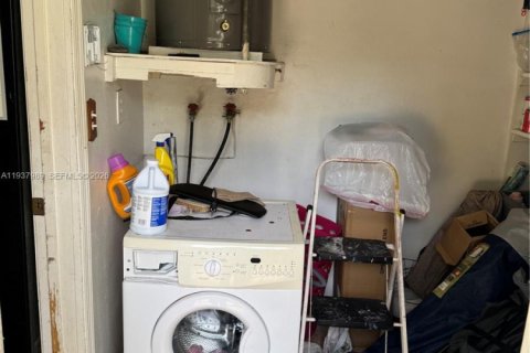 Купить виллу или дом в Майами, Флорида 3 спальни, 130.43м2, № 1996364 - фото 8