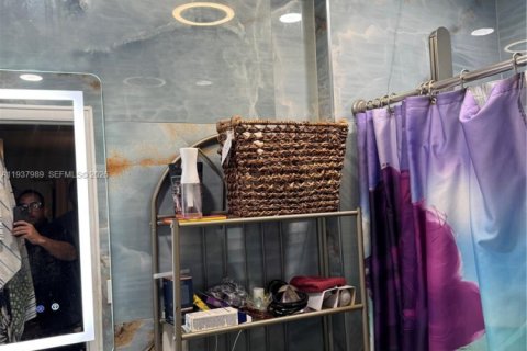 Купить виллу или дом в Майами, Флорида 3 спальни, 130.43м2, № 1996364 - фото 11