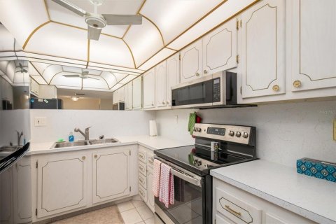 Купить кондоминиум в Пунта-Горда, Флорида 6 комнат, 106.56м2, № 2099598 - фото 9
