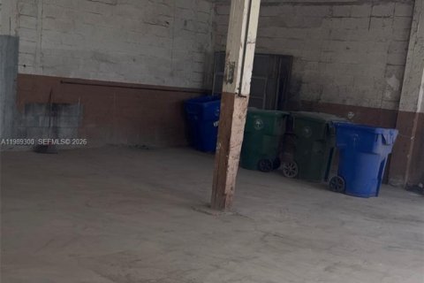 Immobilier commercial à vendre à Hialeah, Floride № 2051493 - photo 6