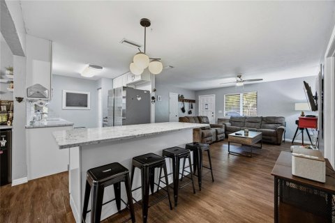 Купить виллу или дом в Гейнсвилл, Флорида 9 комнат, 142.7м2, № 2224655 - фото 9