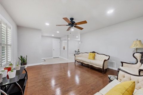 Villa ou maison à vendre à Port Charlotte, Floride: 3 chambres, 122.91 m2 № 1914136 - photo 17
