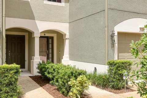 Townhouse in Bradenton, Florida 3 bedrooms, 148.27 sq.m. № 1911332 - photo 3