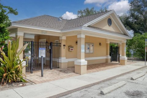 Townhouse in Bradenton, Florida 3 bedrooms, 148.27 sq.m. № 1911332 - photo 30