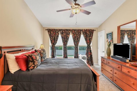 Townhouse in Bradenton, Florida 3 bedrooms, 148.27 sq.m. № 1911332 - photo 20