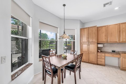 Villa ou maison à vendre à Lake Worth, Floride: 3 chambres, 195.09 m2 № 2402074 - photo 12