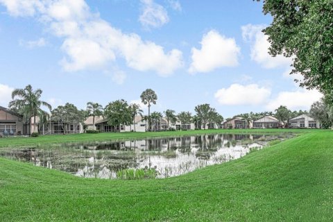 Villa ou maison à vendre à Lake Worth, Floride: 3 chambres, 195.09 m2 № 2402074 - photo 4