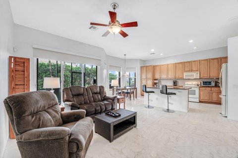 Villa ou maison à vendre à Lake Worth, Floride: 3 chambres, 195.09 m2 № 2402074 - photo 8
