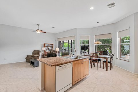 Villa ou maison à vendre à Lake Worth, Floride: 3 chambres, 195.09 m2 № 2402074 - photo 15