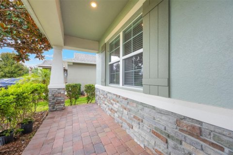 Villa ou maison à vendre à Sorrento, Floride: 4 chambres, 256.97 m2 № 1780496 - photo 6