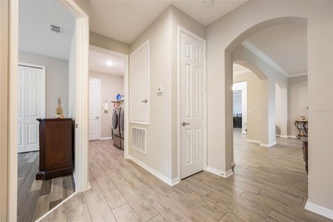 Villa ou maison à vendre à Sorrento, Floride: 4 chambres, 256.97 m2 № 1780496 - photo 27