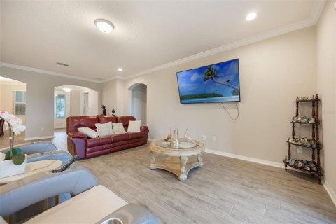 Villa ou maison à vendre à Sorrento, Floride: 4 chambres, 256.97 m2 № 1780496 - photo 11