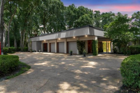Villa ou maison à Longwood, Floride 4 chambres, 360.93 m2 № 2266682