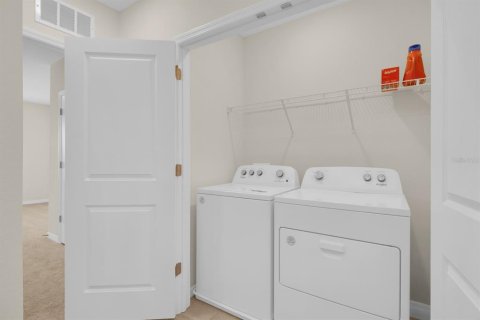 Townhouse in Wildwood, Florida 3 bedrooms, 156.82 sq.m. № 1735587 - photo 29