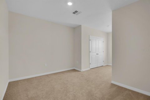 Townhouse in Wildwood, Florida 3 bedrooms, 156.82 sq.m. № 1735587 - photo 25