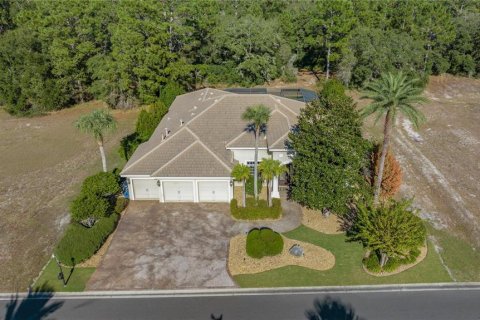 House in Dunnellon, Florida 4 bedrooms, 301.56 sq.m. № 1528188 - photo 5