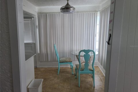 Casa en alquiler en Bradenton, Florida, 2 dormitorios, 64.57 m2 № 1880703 - foto 5