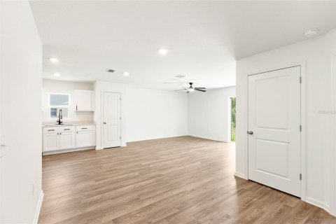 Villa ou maison à louer à Ocala, Floride: 3 chambres, 116.96 m2 № 2321273 - photo 6