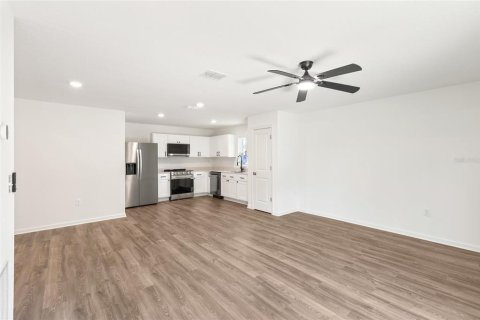 Villa ou maison à louer à Ocala, Floride: 3 chambres, 116.96 m2 № 2321273 - photo 8