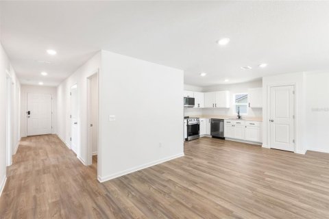 Villa ou maison à louer à Ocala, Floride: 3 chambres, 116.96 m2 № 2321273 - photo 4