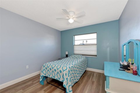 Villa ou maison à vendre à Port Charlotte, Floride: 3 chambres, 150.78 m2 № 999036 - photo 27