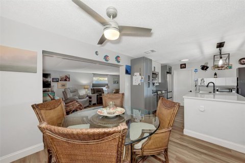 Villa ou maison à vendre à Port Charlotte, Floride: 3 chambres, 150.78 m2 № 999036 - photo 16