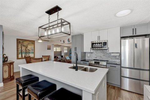 Villa ou maison à vendre à Port Charlotte, Floride: 3 chambres, 150.78 m2 № 999036 - photo 12