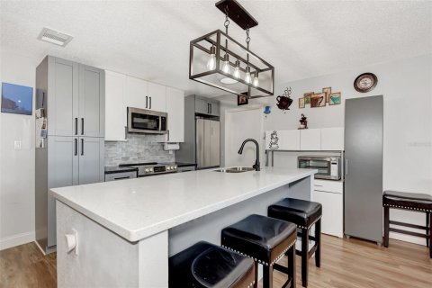 Villa ou maison à vendre à Port Charlotte, Floride: 3 chambres, 150.78 m2 № 999036 - photo 8
